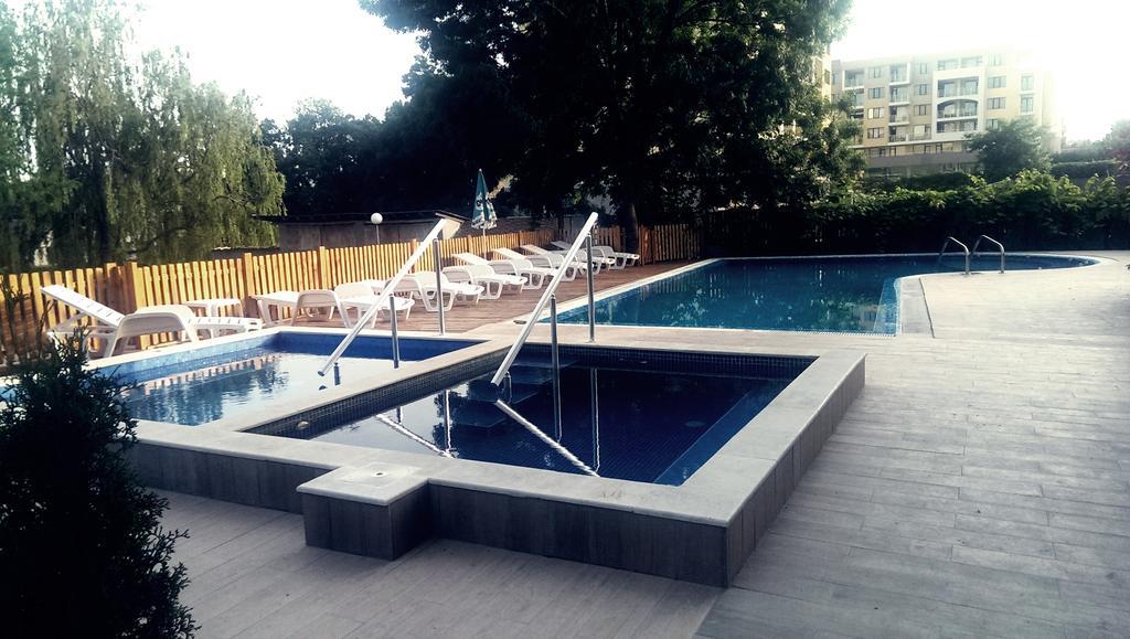 סנט קונסטנטין והלנה Hotel Hanat מראה חיצוני תמונה